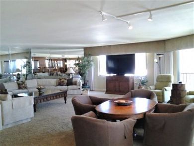 Siesta Key Vacation Condo Sleeps Eight Guests