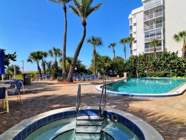Siesta Key Lovely Vacation Condo