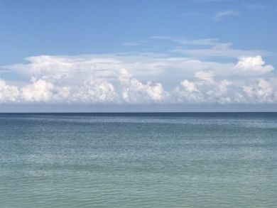 Siesta Key Vacation Condo Sleeps Six Guests Communal Pool