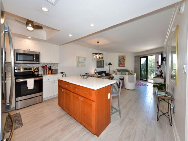 On Beach Siesta Key Vacation Condo Two Bedroom