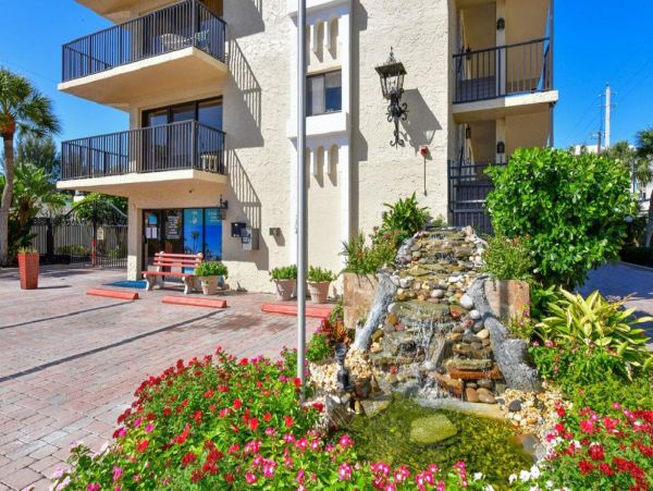 On Beach Siesta Key Vacation Condo Two Bedroom