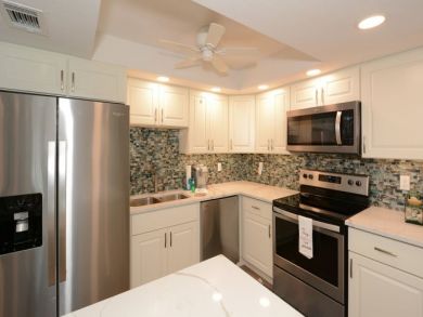 Siesta Key Beachfront Two Bedroom Vacation Condo Gulf Views