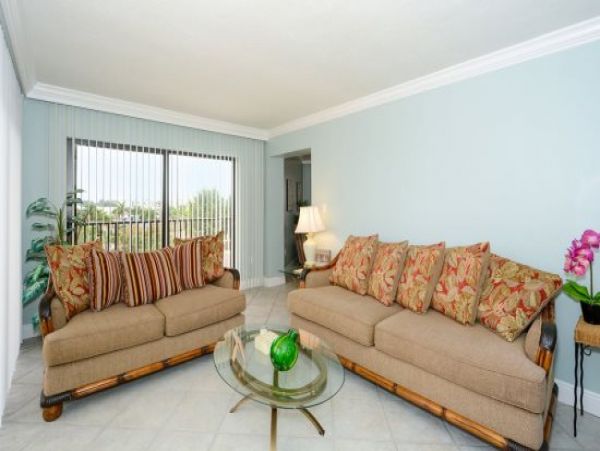 Siesta Key Vacation Condo with 2 Bedrooms