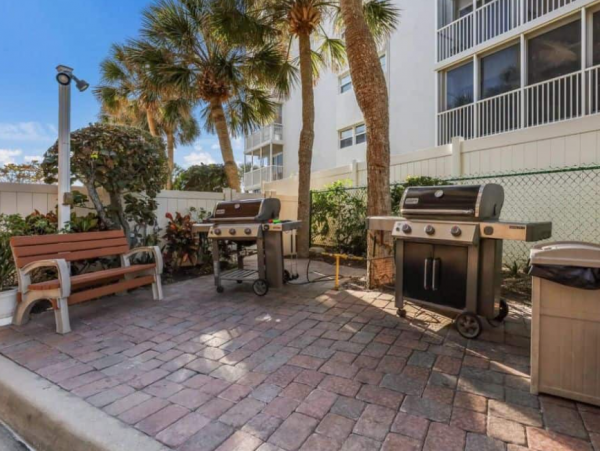 Siesta Key Vacation Condo with 2 Bedrooms
