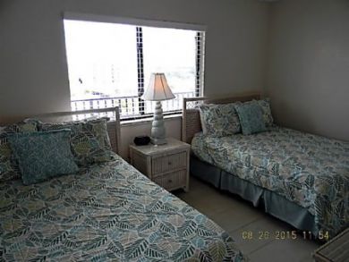 Siesta Key Vacation Condo 2 Bedrooms with Ocean Views