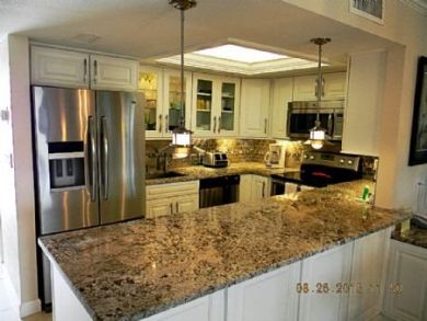 Siesta Key Vacation Condo 2 Bedrooms with Ocean Views