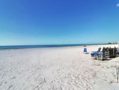 Siesta Key Vacation Condo 2 Bedrooms with Ocean Views