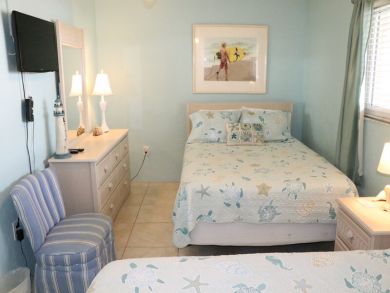Gulf Front Two Bedroom Vacation Rental in Siesta Key