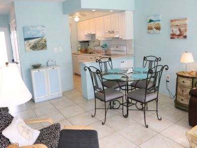 Gulf Front Two Bedroom Vacation Rental in Siesta Key