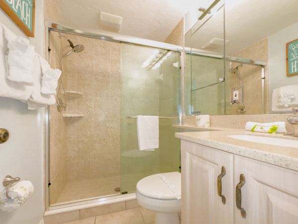Gulfview Retreat with Beautiful View on Siesta Key