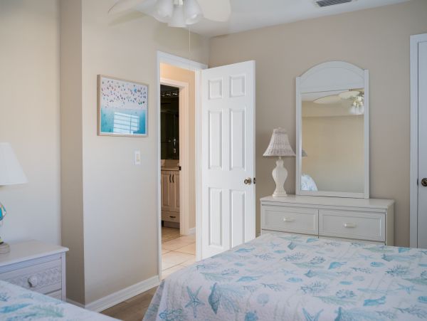 Gulfview Retreat with Beautiful View on Siesta Key