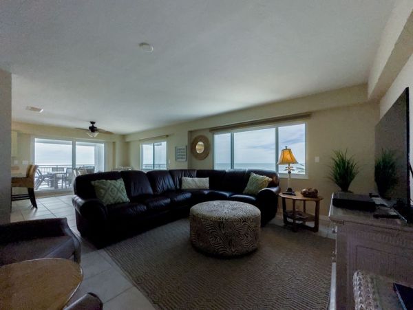 Gulfview Retreat with Beautiful View on Siesta Key