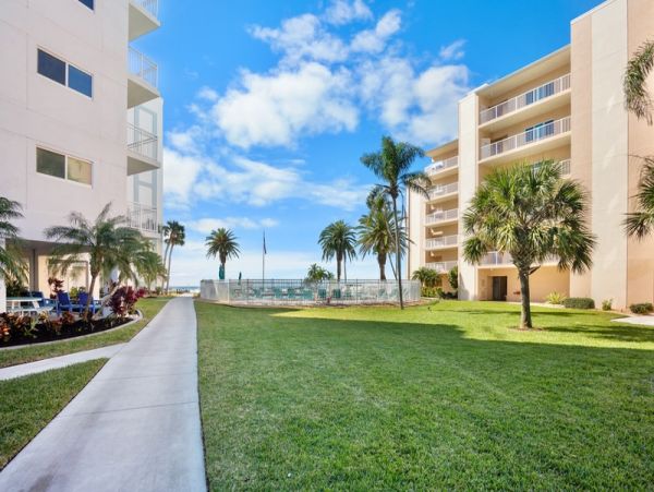 Beachfront Condo in Siesta Key, Fl - Your Perfect Getaway