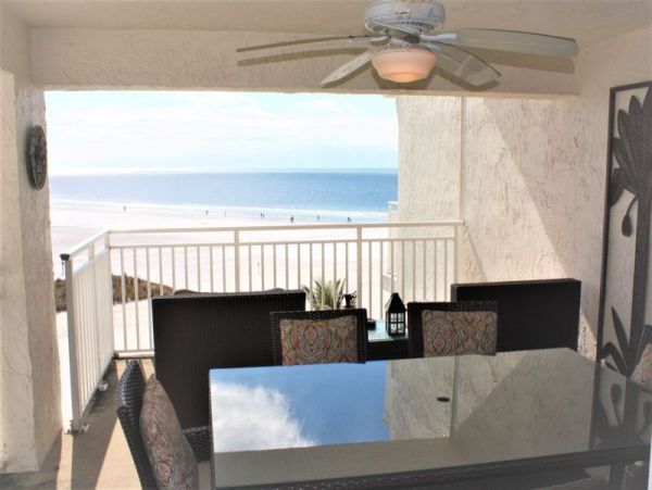 Gulf Front 2 Bedroom Siesta Key Condo with Private Beach