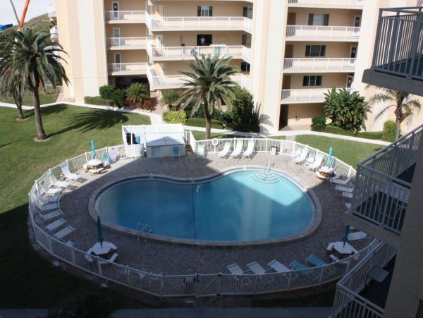 Gulf Front 2 Bedroom Siesta Key Condo with Private Beach