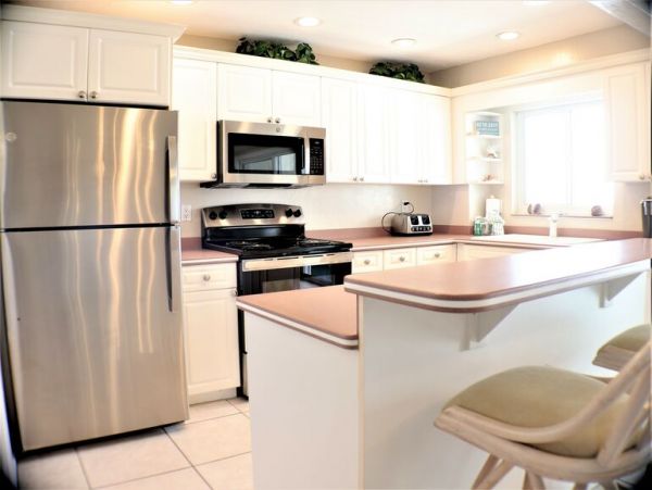 Gulfside Getaway: Beachfront Bliss in Siesta Key