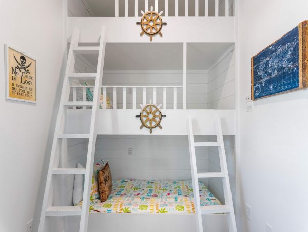 Santa Rosa Beach Luxury Ten Bedroom Vacation Rental Sleeps 37