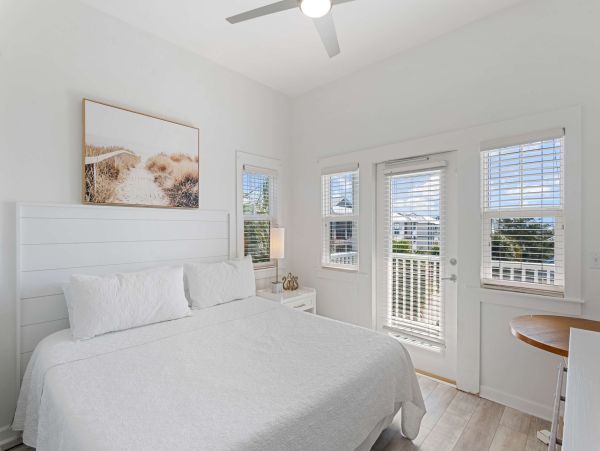 Santa Rosa Beach Luxury Ten Bedroom Vacation Rental Sleeps 37