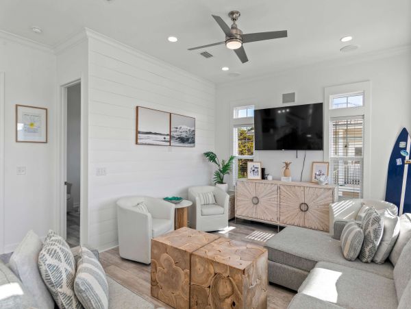 Santa Rosa Beach Luxury Ten Bedroom Vacation Rental Sleeps 37