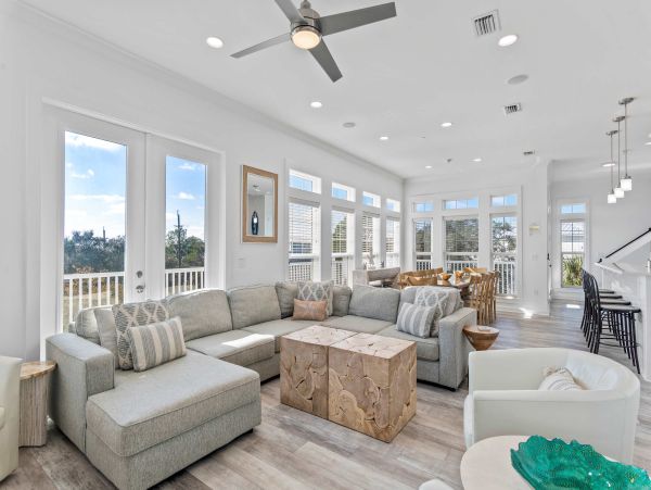 Santa Rosa Beach Luxury Ten Bedroom Vacation Rental Sleeps 37