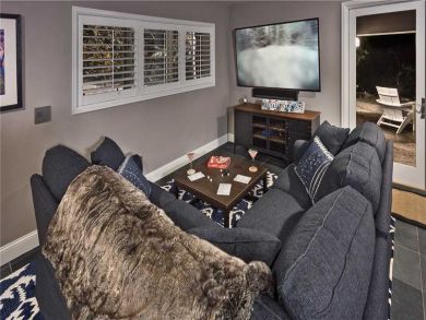Five Bedroom Steamboat Spring Ski Vacation Home Sleeps 16