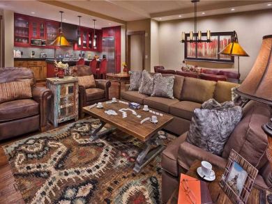 Steamboat Springs Two Bedroom Plus Den Ski Condo Sleeps 10
