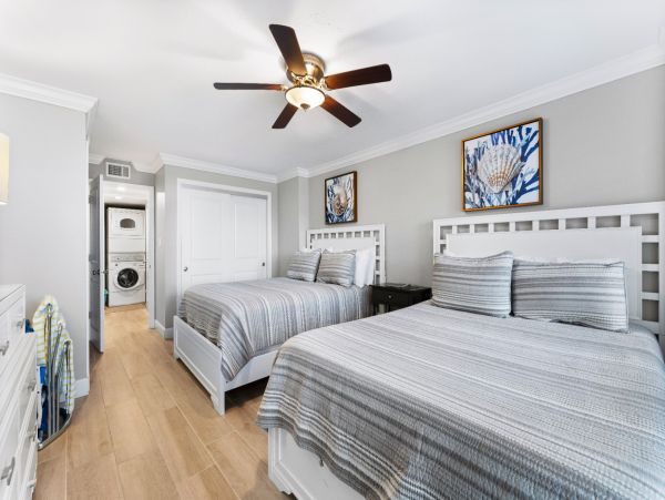 Gulf Front Siesta Key Vacation Condo Two Bedroom