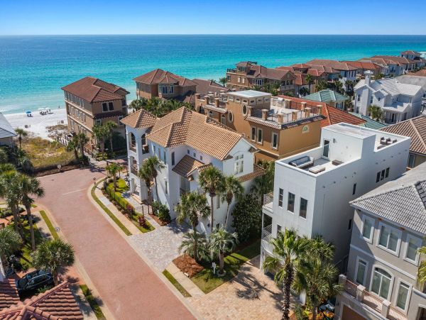 Destin Five Bedroom Modern Luxury Rental