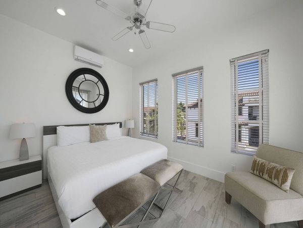 Destin Five Bedroom Modern Luxury Rental