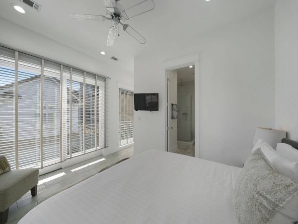 Destin Five Bedroom Modern Luxury Rental