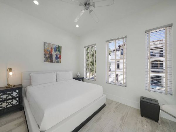 Destin Five Bedroom Modern Luxury Rental