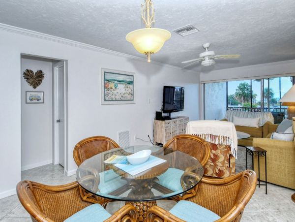 Siesta Key Vacation Condo Gulf Views