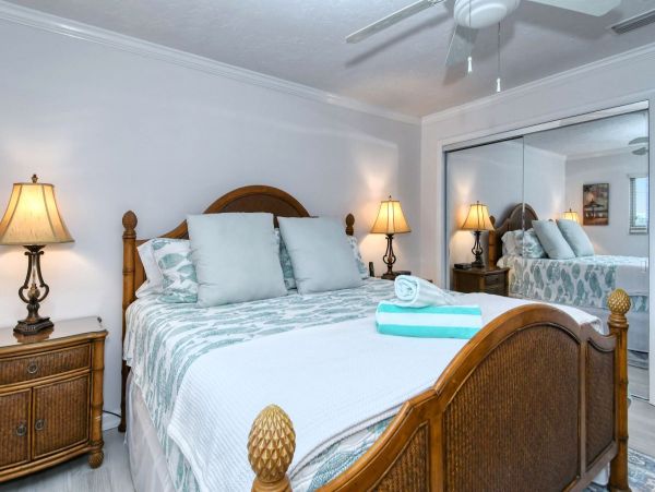 Siesta Key Vacation Condo Gulf Views