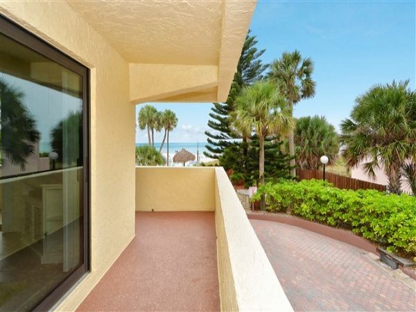 Siesta Key Vacation Condo Two Bedroom On Beach