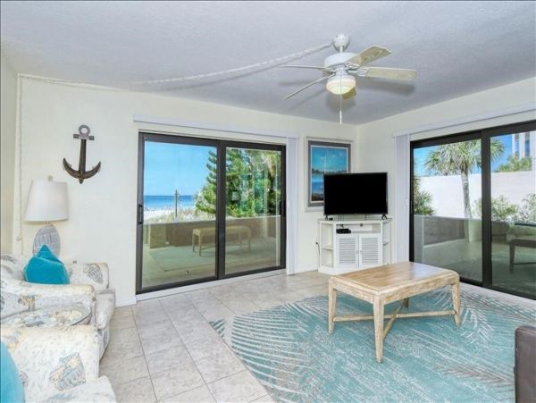 Siesta Key Vacation Condo Two Bedroom On Beach