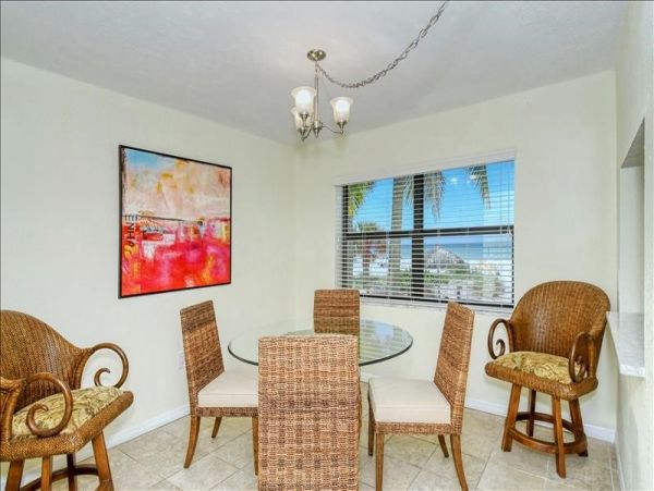 Siesta Key Vacation Condo Two Bedroom On Beach