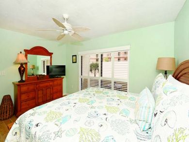 Siesta Key Condo 912425