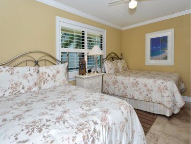 Siesta Key Condo 912427