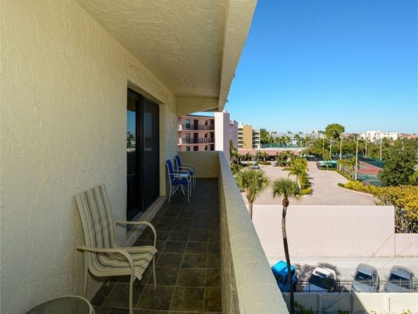 Siesta Key Condo 912429