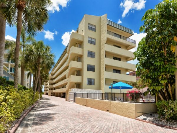 Siesta Key Condo 912429