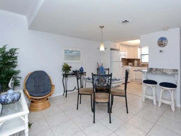Siesta Key Vacation Condo Two Bedroom On Beach