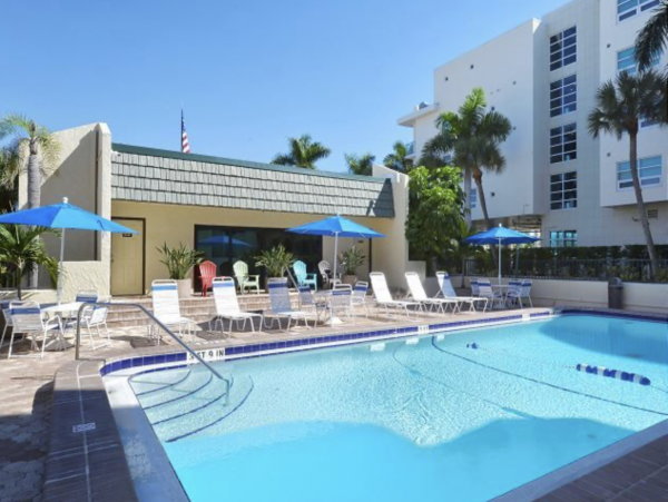 Siesta Key Vacation Condo Two Bedroom On Beach