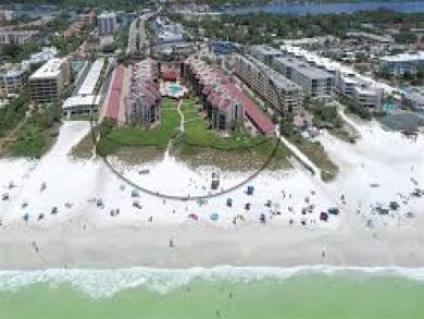 2 Bedroom Condo on the Beach Overlooking the Pool 2 Bedroom Condo on the Beach Overlooking the Pool
