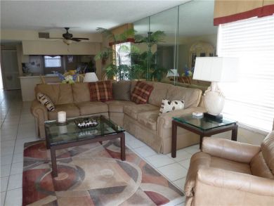 2 Bedroom Condo on the Beach Overlooking the Pool 2 Bedroom Condo on the Beach Overlooking the Pool