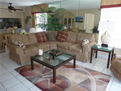 2 Bedroom Condo on the Beach Overlooking the Pool 2 Bedroom Condo on the Beach Overlooking the Pool