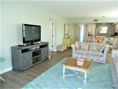 Siesta Key Condo 2 Bedrooms Sleeps 4 with Partial Gulf Views Siesta Key Condo 2 Bedrooms Sleeps 4 with Partial Gulf Views