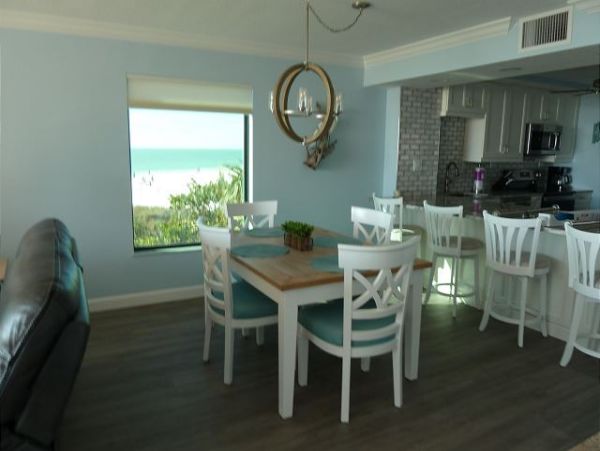 Siesta Key 2 Bedroom Condo with Full Ocean Views