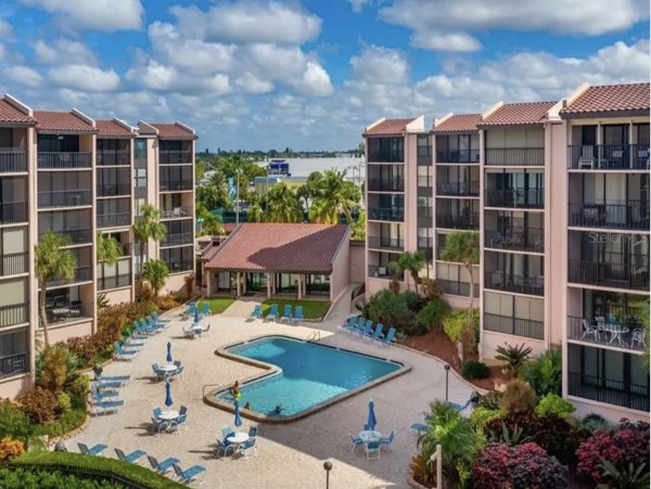 One of the Best Beach Locations On Siesta Key Beach