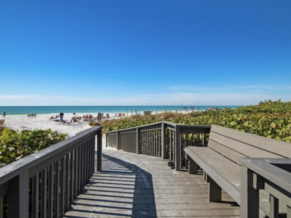 One of the Best Beach Locations On Siesta Key Beach