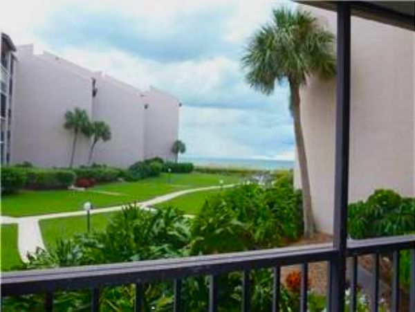 Gulf Front Three Bedroom Rental Condo in Siesta Key